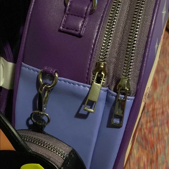 Hocus Pocus Purple Backpack with Cat Coin Purse - Picture 9 of 10